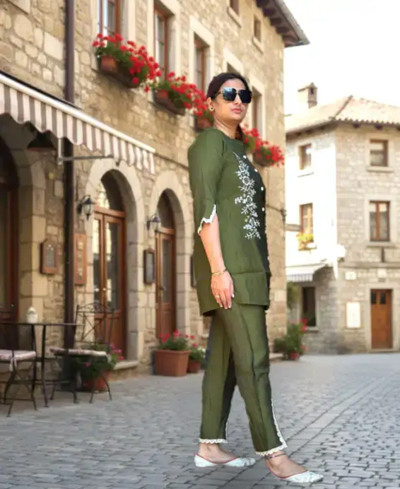 CO-ORD SET (mehndi green)