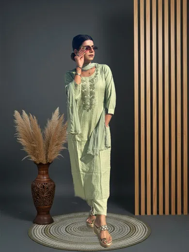 Light green muslin cotton suit 2